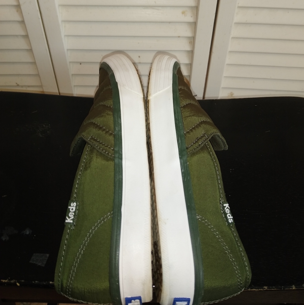 Keds Olive Green Quilted Slip-On Sneakers Size 7 Softerra Comfort - Picture 5 of 9